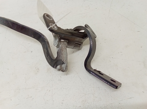 Volkswagen Touareg I (2002–2010) Trunk lid hinge 7L6827302B - 3