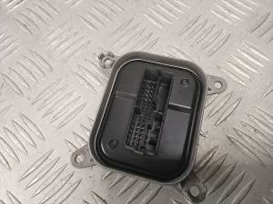 Tesla Model 3 3 (2016–2024) Xenon headlight control unit 153292502E - 2
