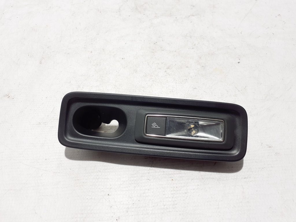 Skoda Karoq (2017–2026) Rear interior lighting panel 575867348B Skoda Karoq (2017–2026) Rear interior lighting panel 575867348B
