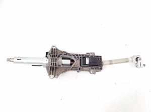Mercedes Benz B-Class 242 (2013–2019) Roolivõll A2464602416 - 5