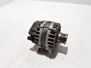 Alternateur - 04L903021J