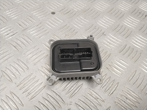 Tesla Model 3 3 (2016–2024) Xenon headlight control unit 153292502E - 3