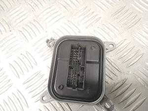 Tesla Model Y Y (2020–2026) Xenon headlight control unit 153292509E - 3