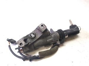 Volkswagen Sharan (1995–2010) Süütelukk 4B0905851B - 3