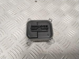 Tesla Model 3 3 (2016–2024) Boîtier de commande pour phares au xénon 153292502E - 3