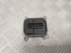 Tesla Model 3 3 (2016–2024) Xenon headlight control unit 153292502E - 4