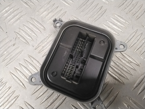 Tesla Model Y Y (2020–2026) Xenon headlight control unit 153292509E - 2