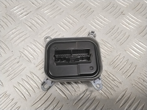 Tesla Model Y Y (2020–2026) Xenon headlight control unit 153292509E - 4