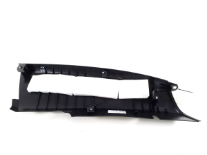 VOLVO XC40 (2017–2026) Tagumise toe sisekujundus 31469188 - 5
