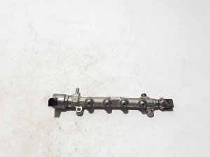   Tuyau de carburant haute pression  - 05L130089 