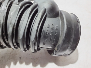 Skoda Karoq (2017–2026) Luftansaugschlauch 3Q0129654R - 4