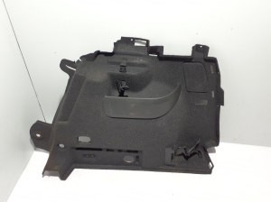 Skoda Karoq (2017–2026) Trunk side trim panel 57A867428S - 5