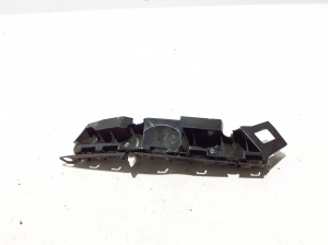 Skoda Karoq (2017–2026) Rear bumper bracket 57A807394B - 2