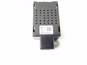 Volkswagen Tiguan (2007–2016) Antenas pastiprinātājs 5N0035570A - 2