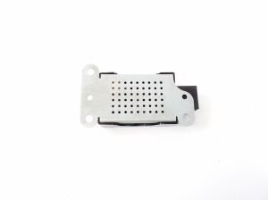 Volkswagen Tiguan (2007–2016) Antenas pastiprinātājs 5N0035570A - 5