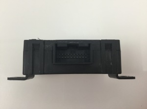 AUDI A8 D2 (1994–2002) Boîtier module alarme 4B0951173 - 2