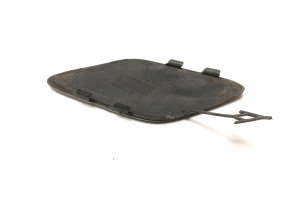 Opel Astra K (2015–2021) Front bumper tow hook cover 13423599 - 3