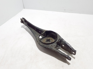 Skoda Karoq (2017–2026) Rear control arm 5Q0505311J - 2