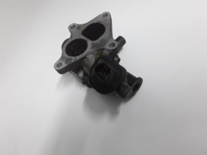 Honda CR-V (2012–2016) Vanne EGR 0120101040 - 3