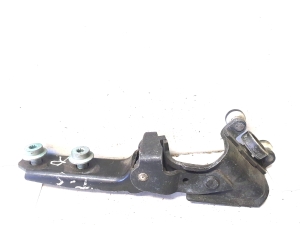 Volkswagen Transporter T5 (2003–2015) Scharnier Tür hinten oben 7H0843336B - 5