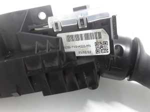 Honda CR-V (2012–2016) Slēdzis un tā detaļas 35250TV0H221M1 - 3