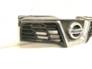 NISSAN Qashqai+2 (2007–2013) Front grille 62310BR10A - 5