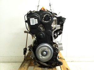 VOLVO XC40 (2017–2026) Mootor B420T4 - 4