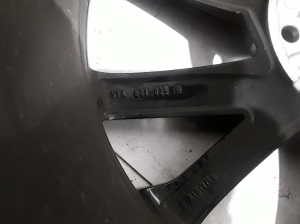 Skoda Karoq (2017–2026) Felge 57A601025R - 3