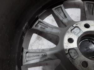 AUDI A5 (2016–2026) Velg 8B3601025D - 2