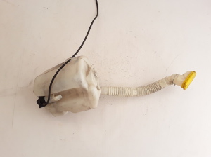 RENAULT Megane II (2002–2009) Front washer fluid reservoir 8200104706 - 2