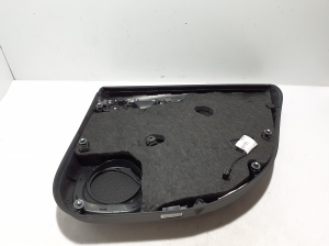 AUDI A7 (2010–2018) Tagumise küljeukse polster 4G8867221 - 2