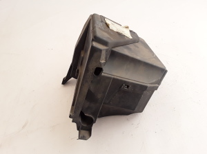 RENAULT Megane II (2002–2009) Sicherungskastenhalter unter der Motorhaube 8200438360 - 6