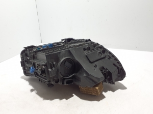 Mercedes Benz C-Class 206 (2021–2026) Esituli A2069062903 - 2