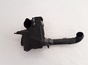 RENAULT Megane II (2002–2009) Luftfiltergehäuse 8200369775 - 5