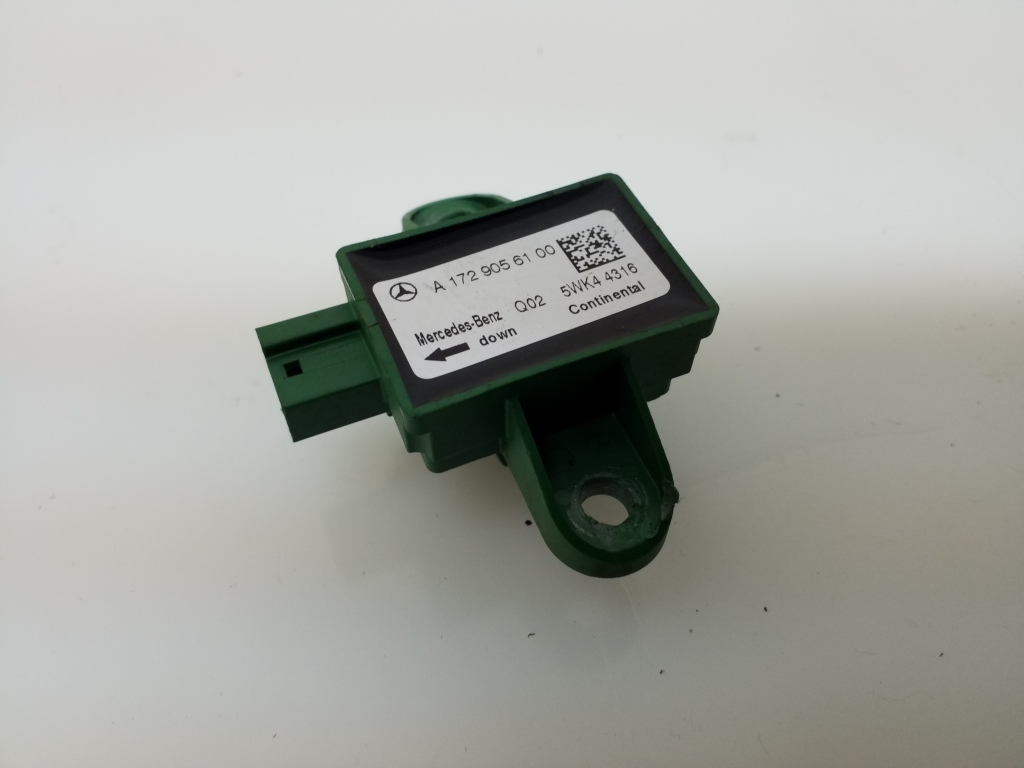 Mercedes Benz E-Class W207 (2009–2017) Airbagsensor A1729056100 Mercedes Benz E-Class W207 (2009–2017) Airbagsensor A1729056100