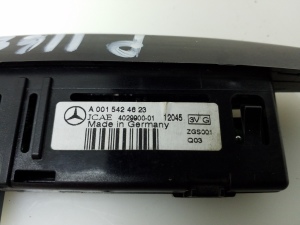 Mercedes Benz E-Class W207 (2009–2017) Parkimissüsteemi ekraan A0015424623 - 3