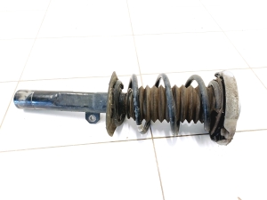   Stoßdämpfer vorne  - 6862701 