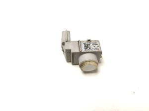 Hyundai i30 (2011–2017) Rear parking sensor 95720A6001 - 2