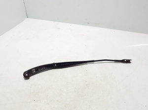 Hyundai Tucson (2015–2026) Windshield wiper arm 98311N7000 - 2