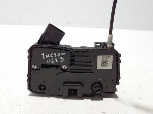 Hyundai Tucson (2015–2026) Rear side door lock 81410N7000 - 4