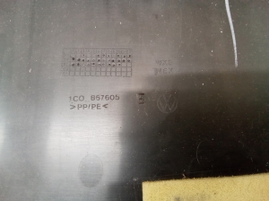 Volkswagen Beetle (1998–2011) Trunk lid trim panel 1C0867605 - 3