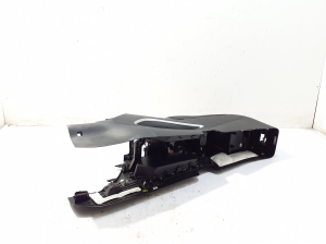 Hyundai Tucson (2015–2026) Center console 84660N7100 - 2