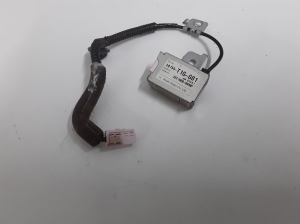 Honda CR-V (2012–2016) Antenas pastiprinātājs 39155T1GG01 - 3