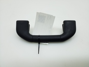 Roof inner handle - A2048100051