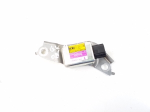 Airbag sensor - 8983448020