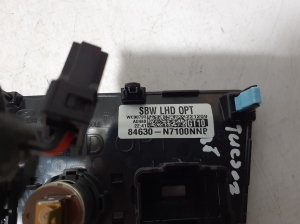 Hyundai Tucson (2015–2026) USB port 84632N7100 - 4