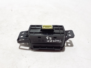 Hyundai Tucson (2015–2026) ESP switch 93750CZ010 - 2