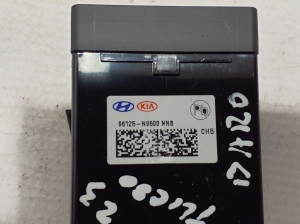 Hyundai Tucson (2015–2026) USB-pesa 96125N9500 - 3