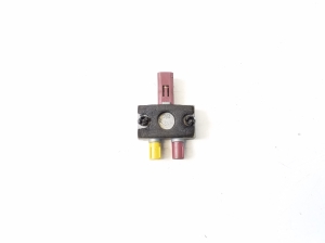 Mercedes Benz CLS-Class 218 (2011–2018) Antenas pastiprinātājs A2128704089 - 2