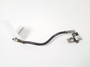 Ford Mustang Mach-E Mach-E (2020–2026) Mīnusa vada spaile LJ9T10C679AD - 2